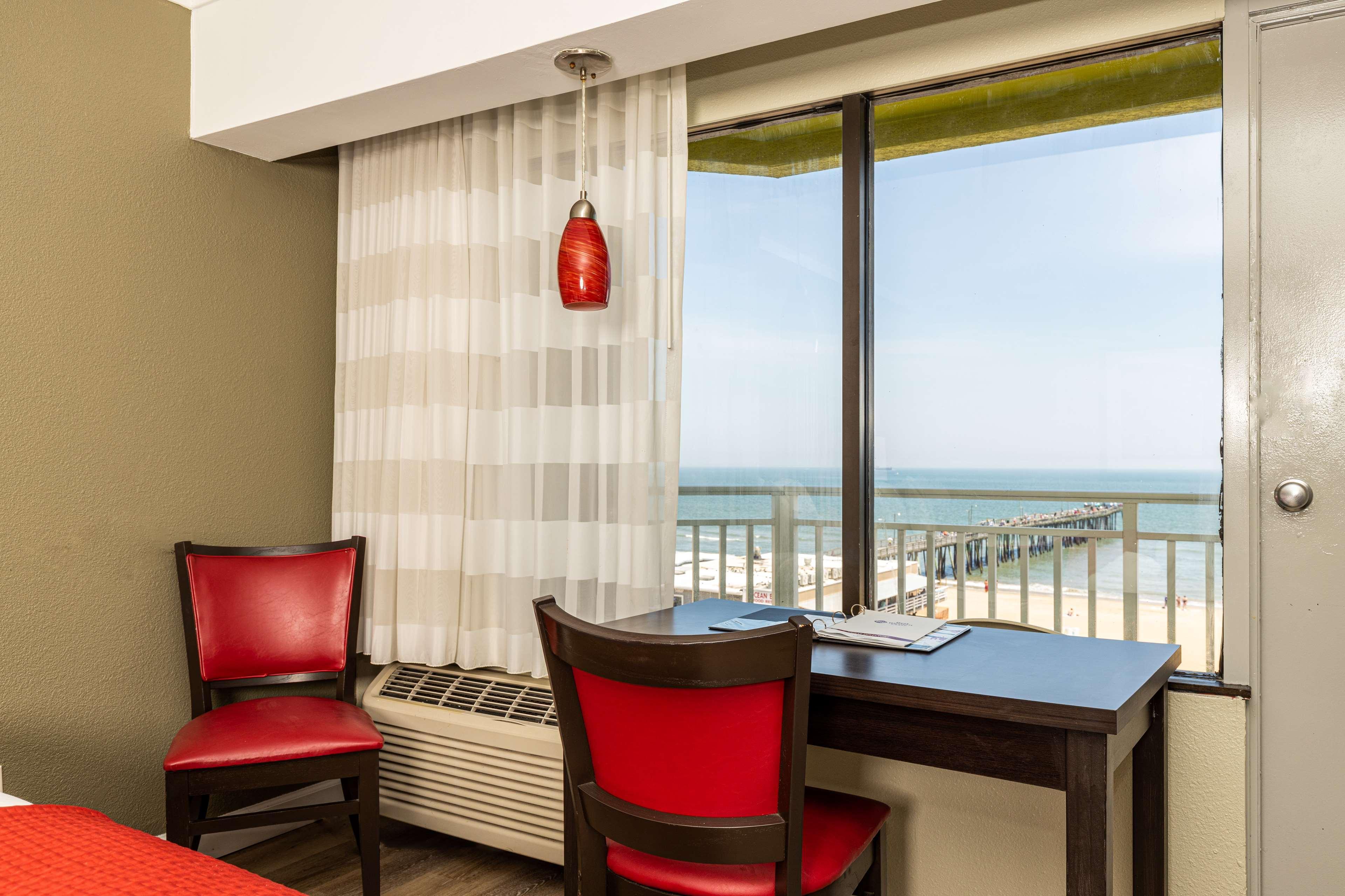 Sandcastle Resort Virginia Beach Exterior photo